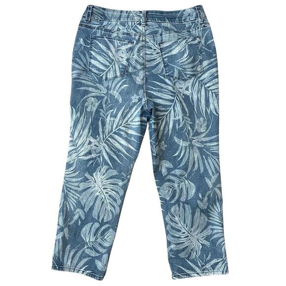 🌴 Chicos Blue Palm Print Denim Capris Capri Pants Sz 8 /Chico’s Sz 1 - Picture 3 of 6